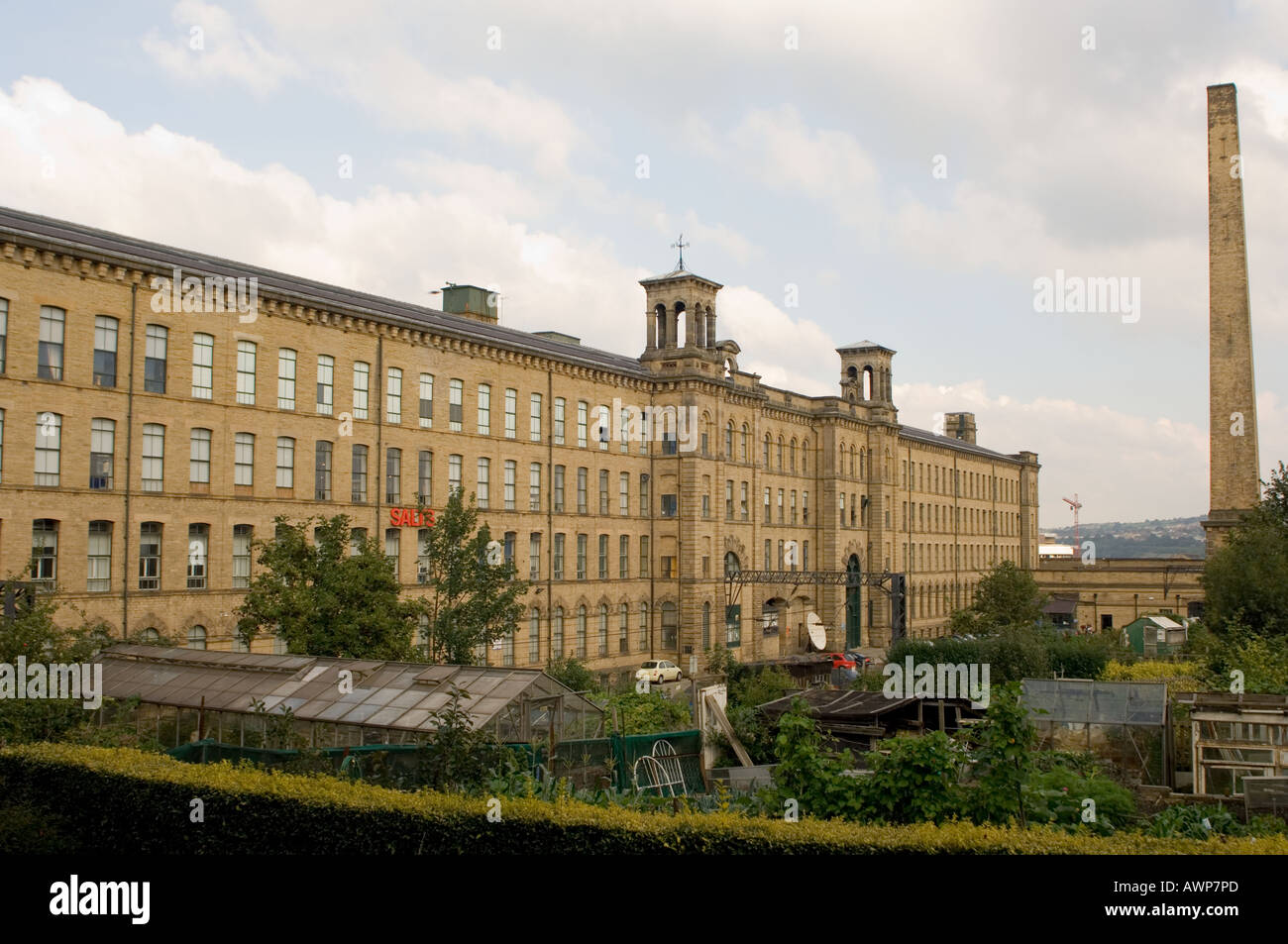 Salts Mill at Saltaire Stock Photo Alamy