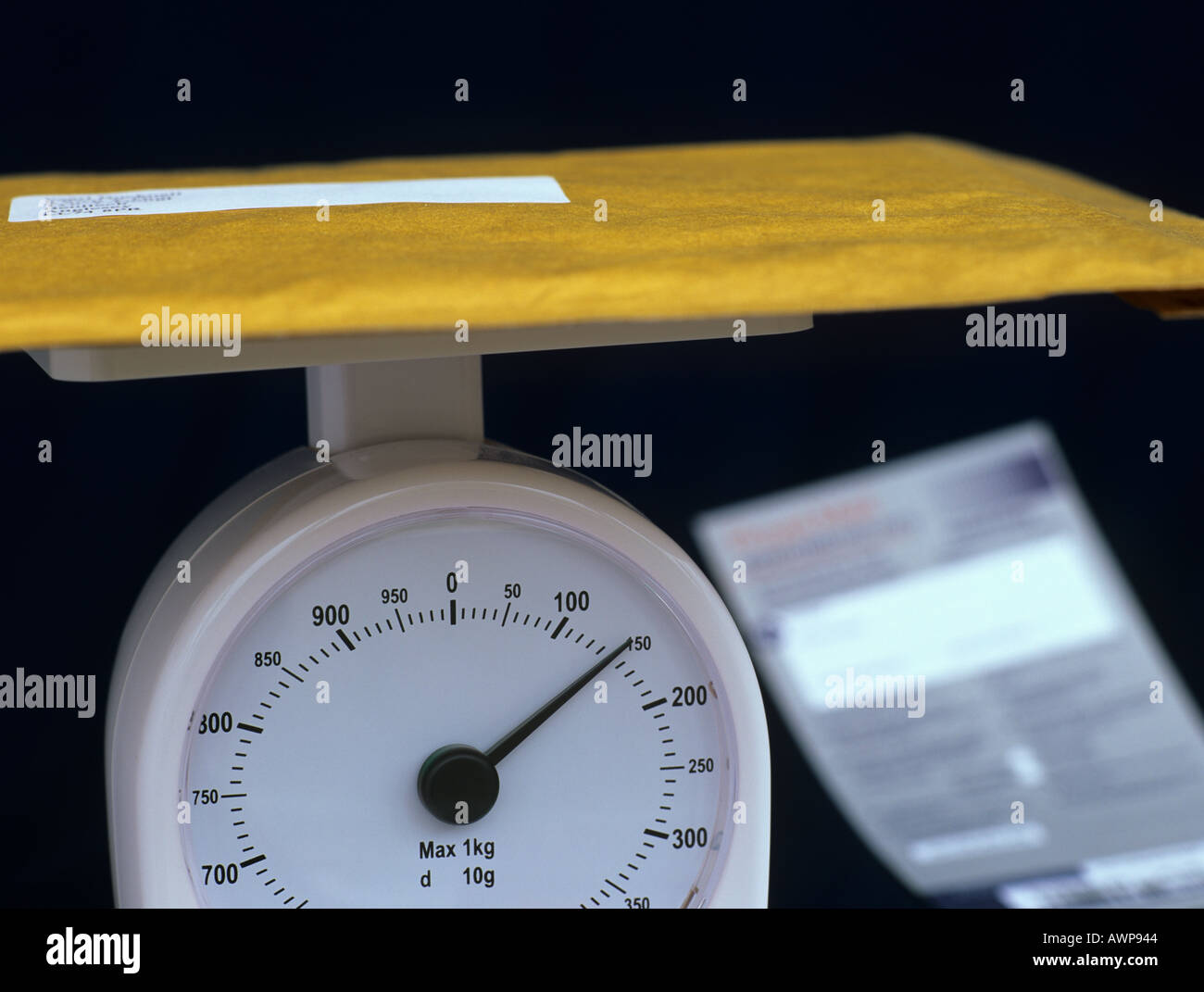 Royal mail delivery figures hires stock photography and images Alamy