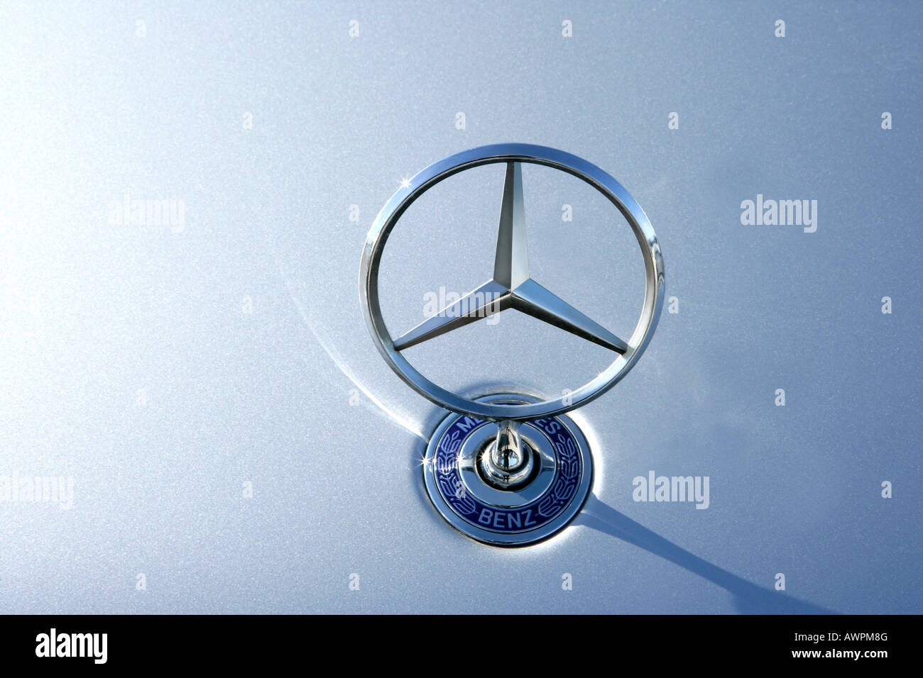 Mercedes logo on the hood of a car Stock Photo