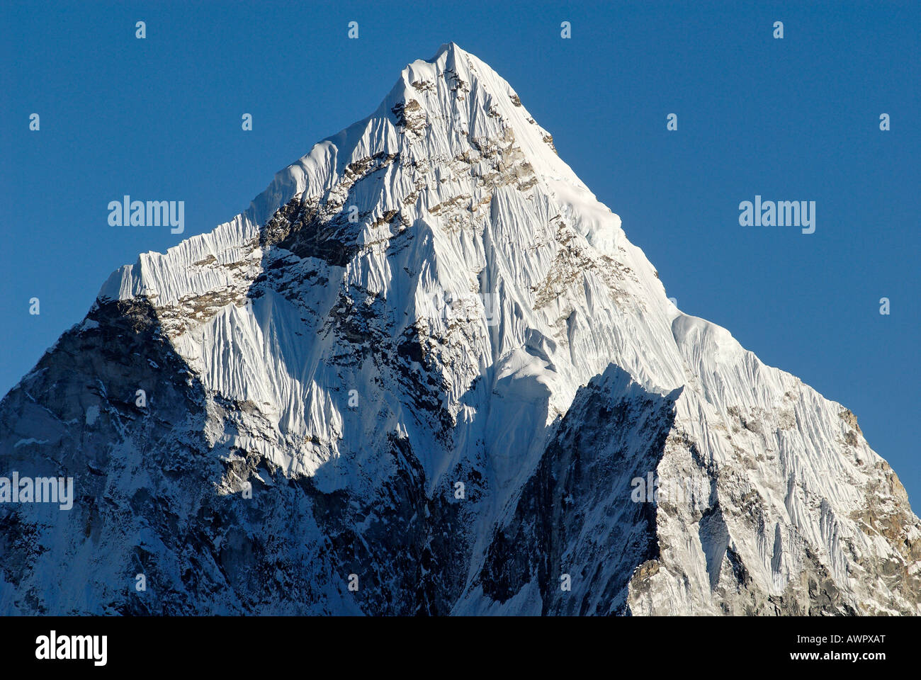 Ama Dablam Peak (6856), Khumbu Himal, Sagarmatha National Park, Nepal Stock Photo