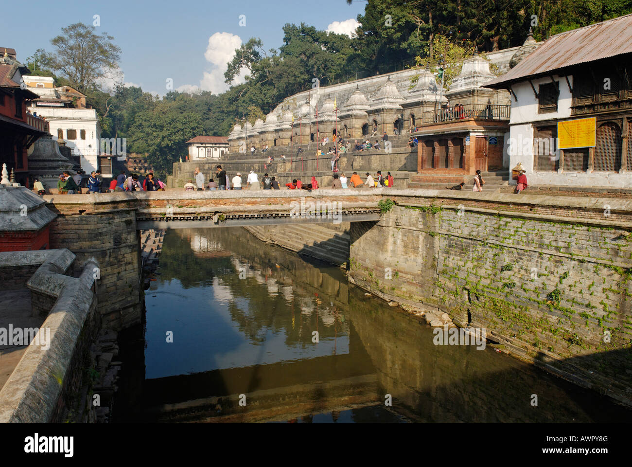 Cremation place, Ghats, of Pashupatinath at the holy Bagmati river, Kathmandu, Nepal Stock Photo