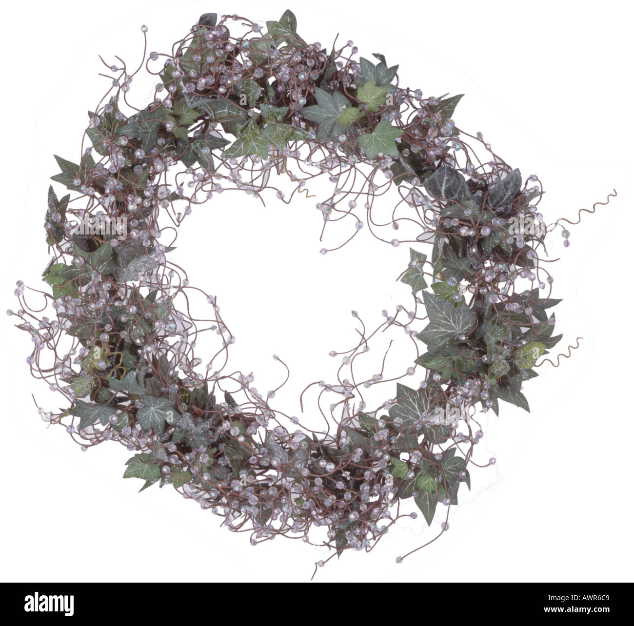 Christmas Wreath of ivy and frosted beads Stock Photo Alamy