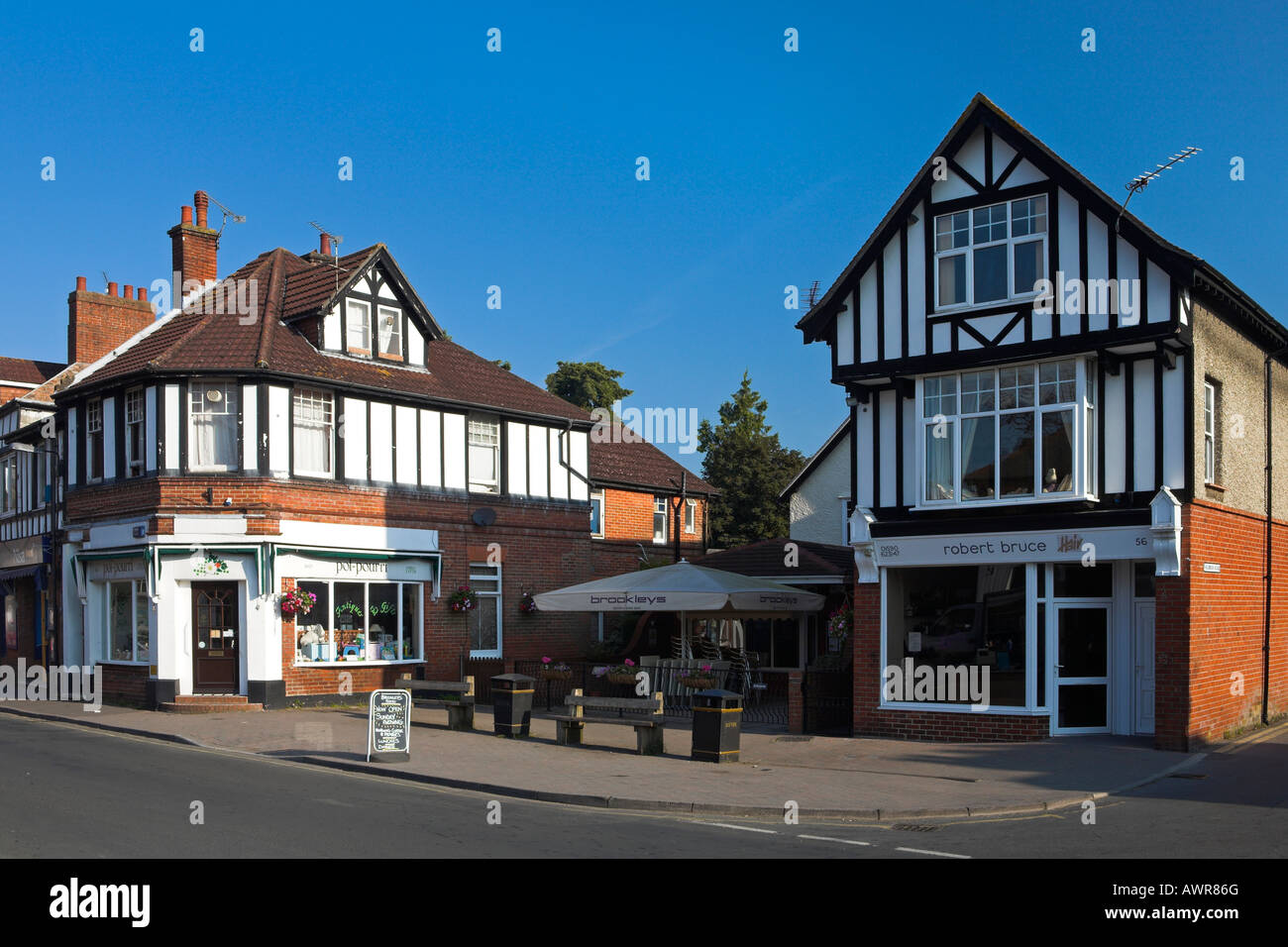 Brockenhurst village centre, New Forest Stock Photo - Alamy