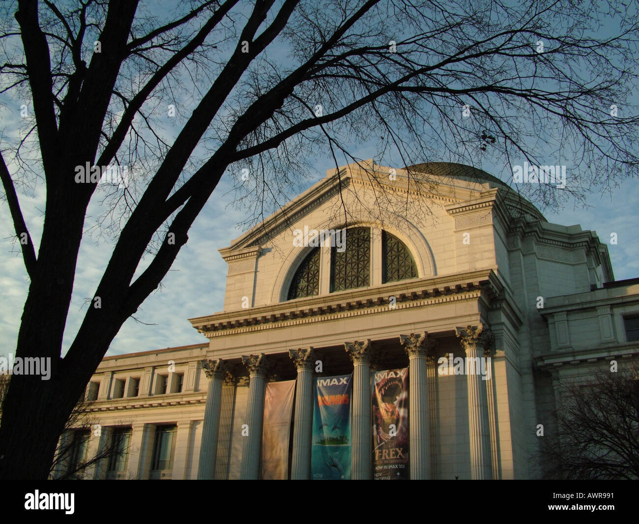 Images of washington dc landmarks hi-res stock photography and images ...
