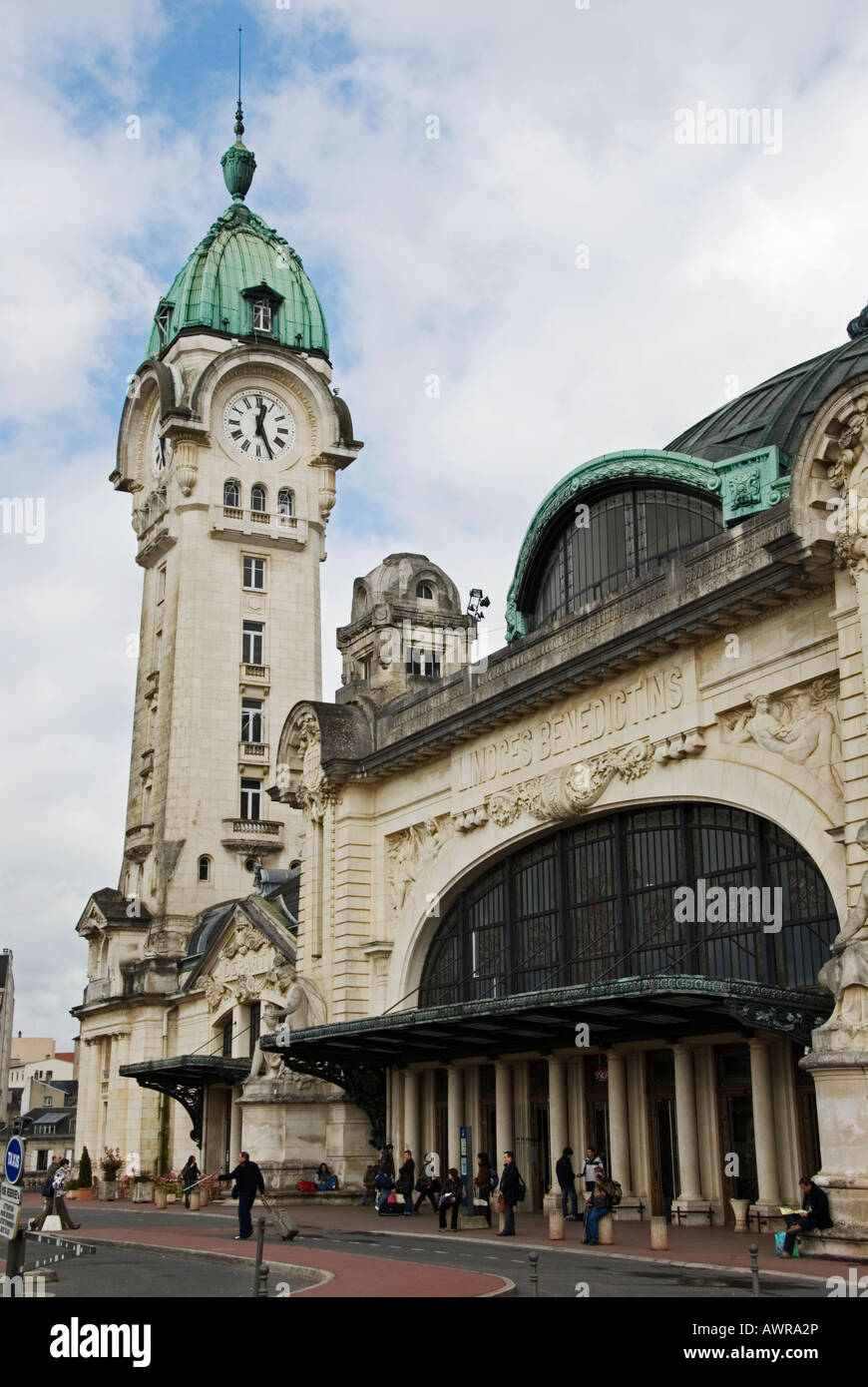 Limoges train station hi-res stock photography and images - Alamy