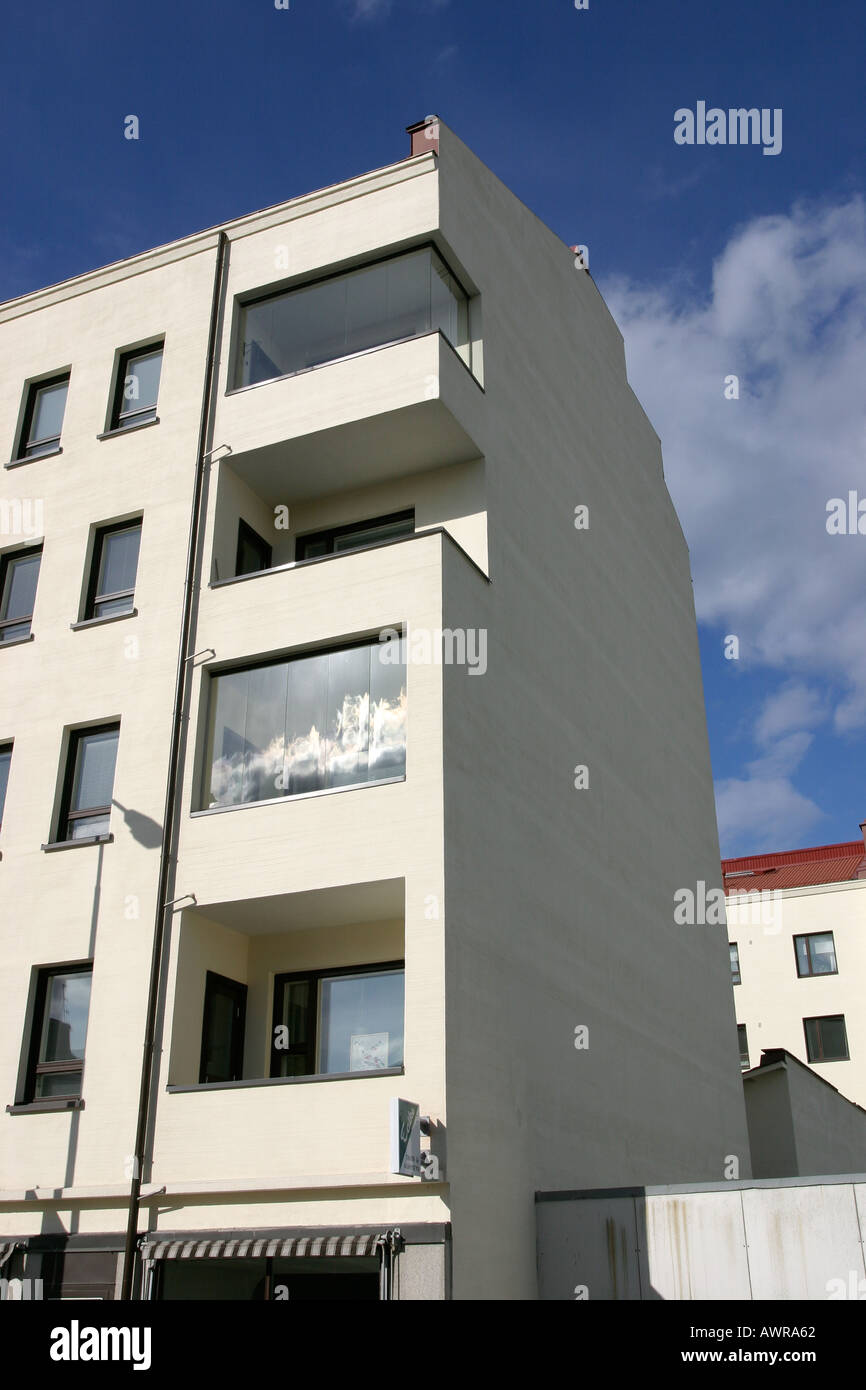 Block flats hi-res stock photography and images - Alamy
