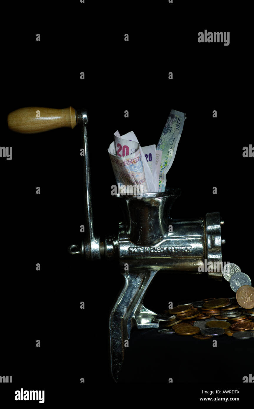 bank notes being changed into loose change coppers and coins being put