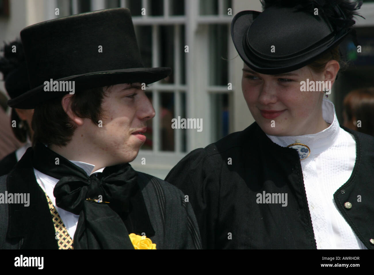 Victorian outdoor clothes hi-res stock photography and images - Alamy