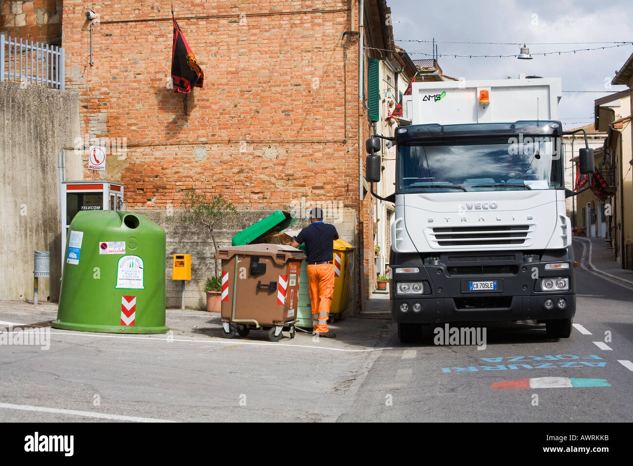 Garbage Man Italy Stock Photos & Garbage Man Italy Stock Images Alamy
