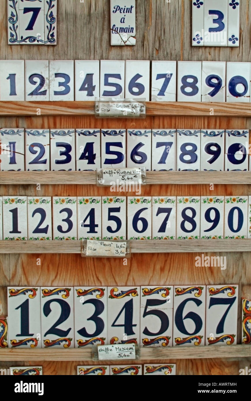 lots of numbers ceramic signs for house numbers for sale Stock Photo Alamy