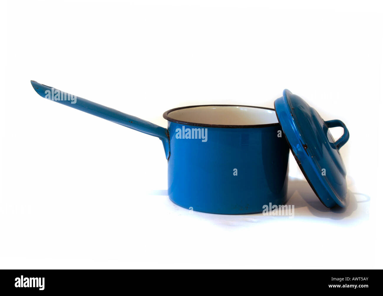 Blue enamel saucepan with lid circa the 1960s Stock Photo Alamy