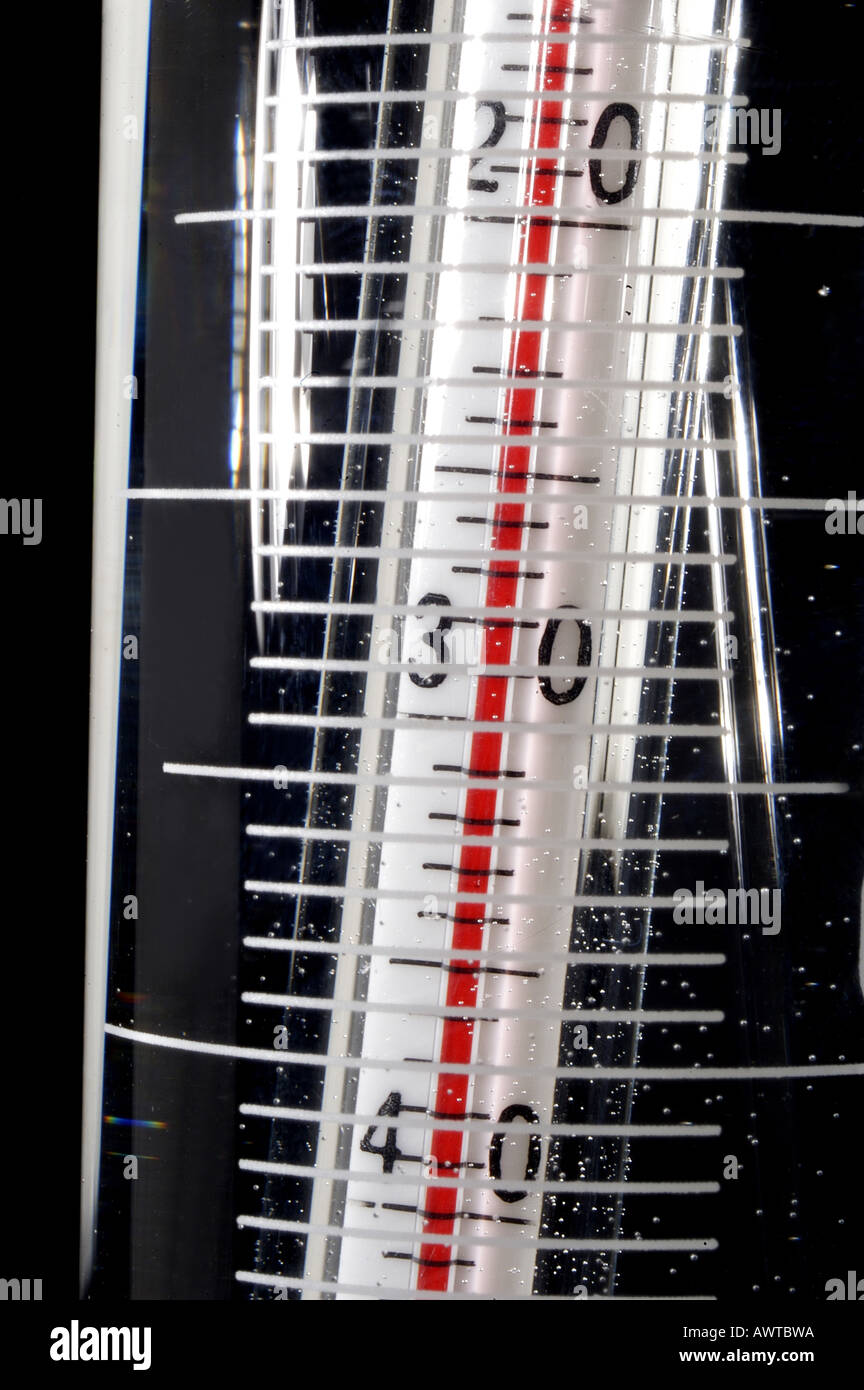 Laboratory thermometers hires stock photography and images Alamy
