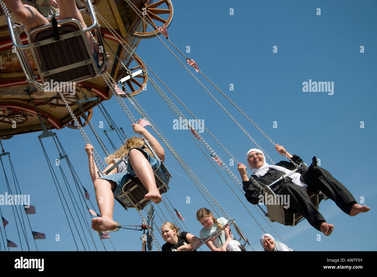 people in amusement park Stock Photo - Alamy