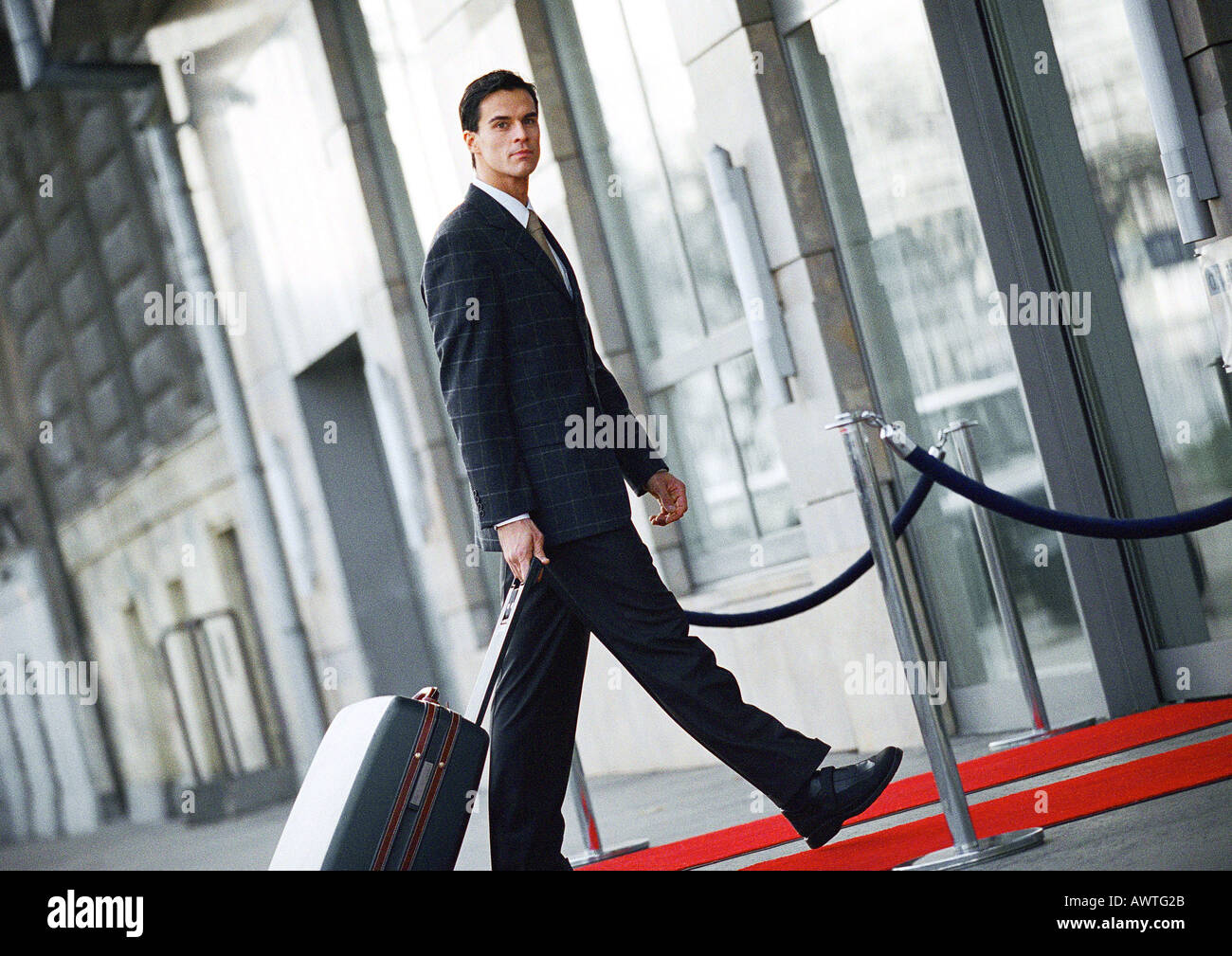Side view man walking on hi-res stock photography and images - Alamy