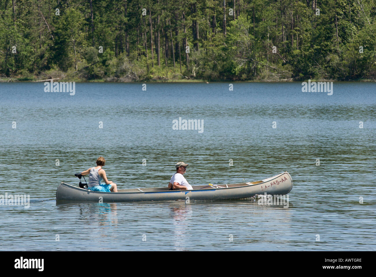 Visitors boating on Flint Creek Reservoir at Flint Creek Water Park