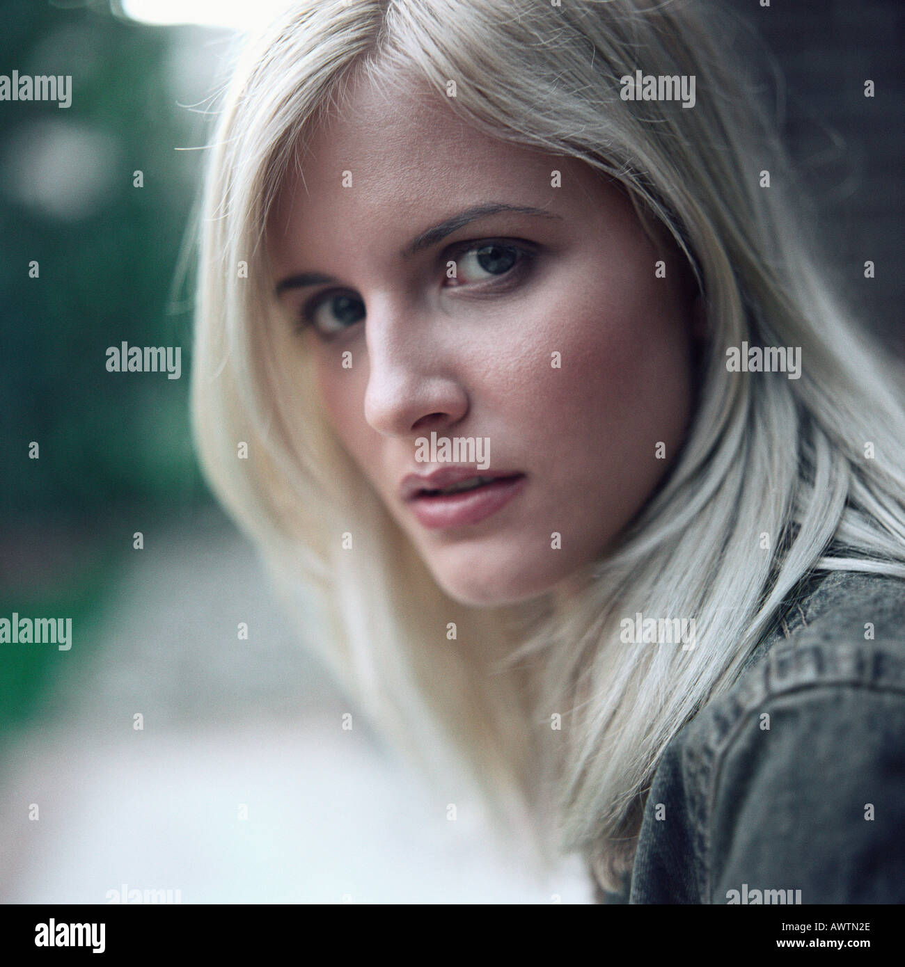 Portrait anxiety stress woman hi-res stock photography and images - Alamy