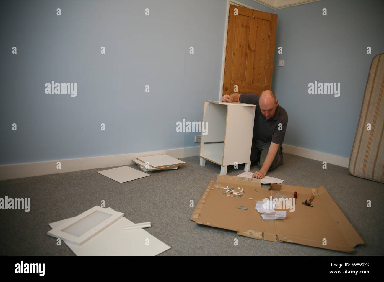 Ikea furniture assemble hires stock photography and images Alamy