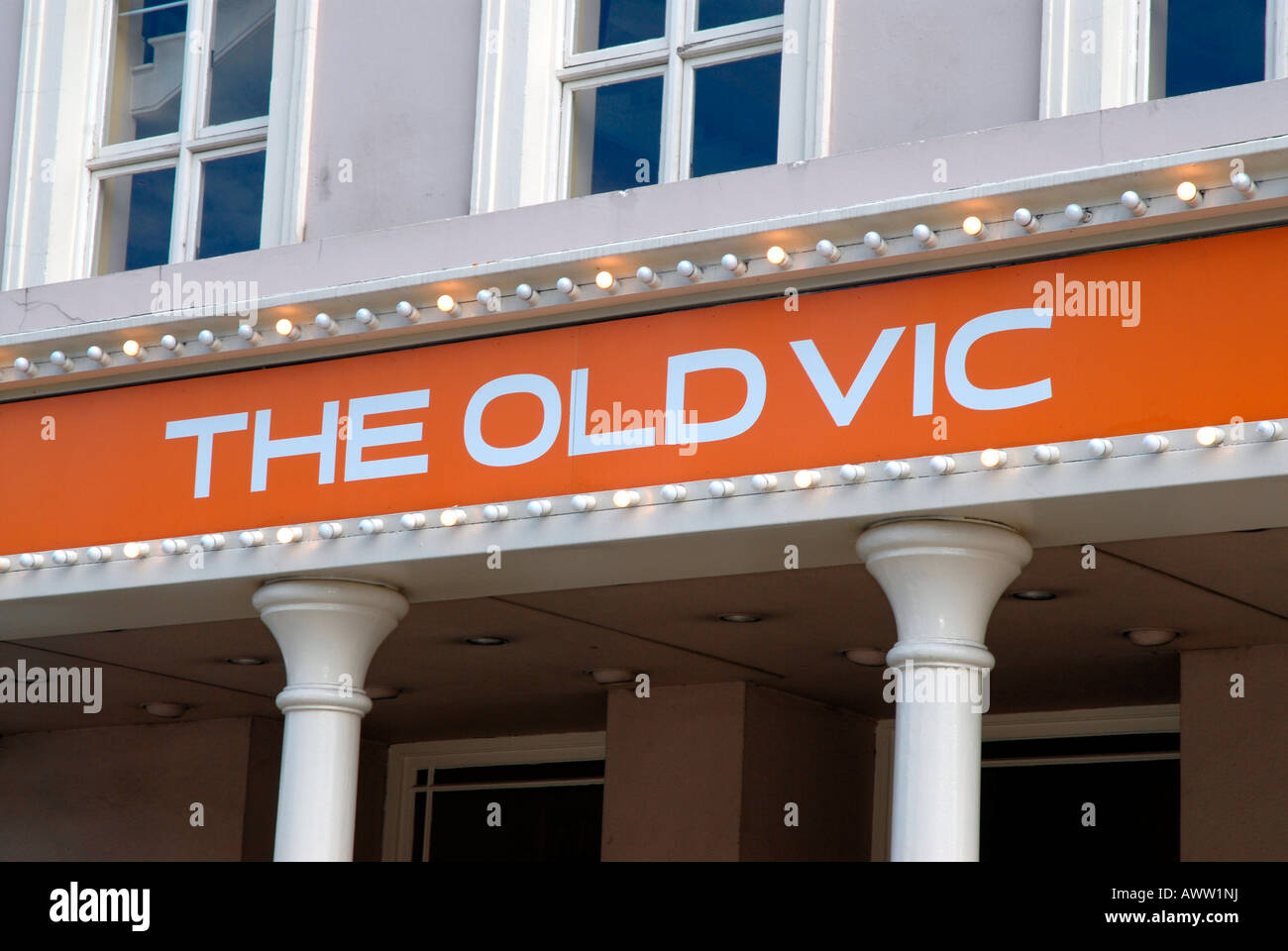 The old vic theatre london hi-res stock photography and images - Alamy