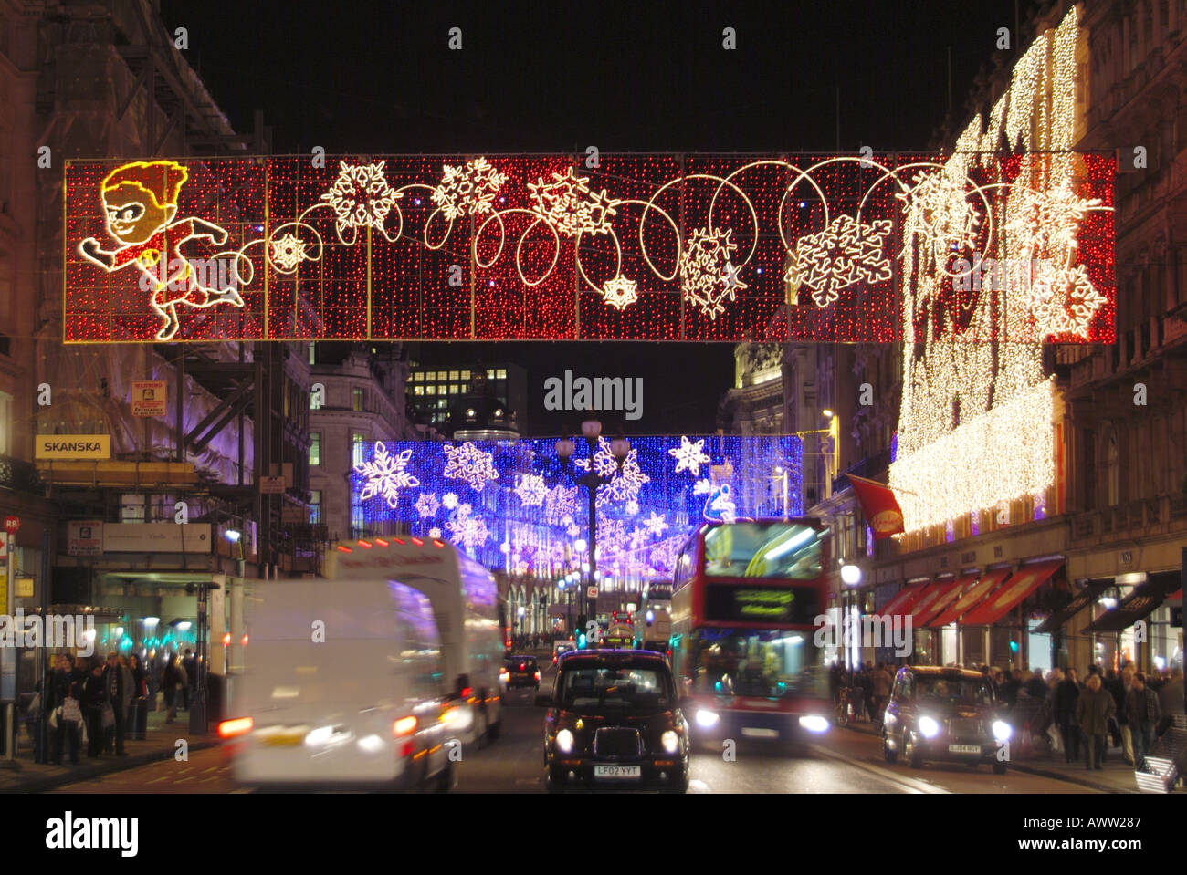 The new Smart Pixelator during the Hamleys Christmas toy showcase at  Hamleys, Regent Street, London Stock Photo - Alamy