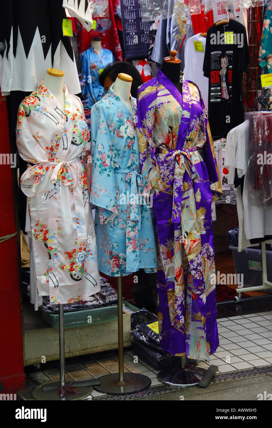 Mannequin Kimono Stock Photos & Mannequin Kimono Stock Images Alamy