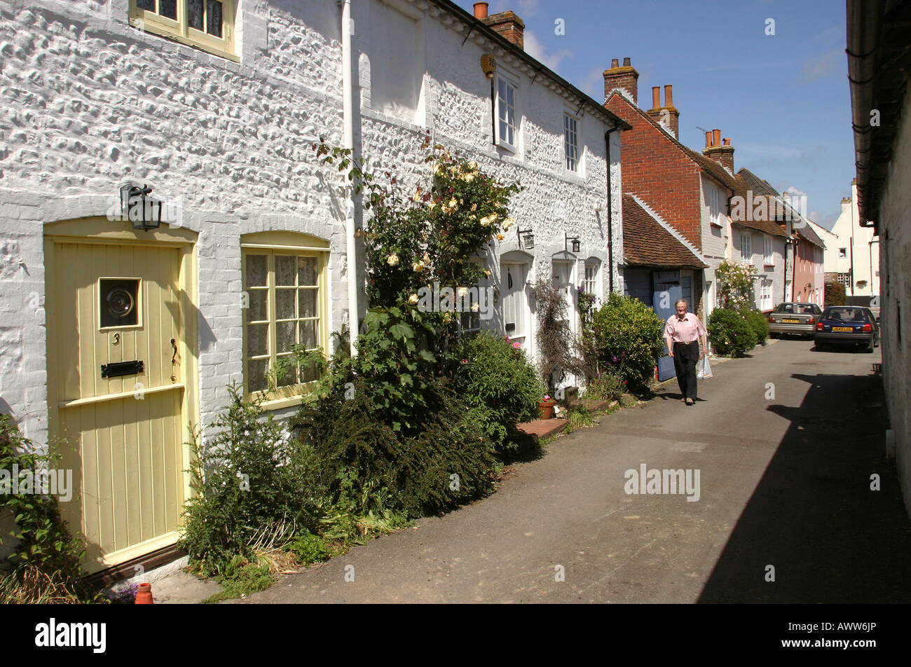 UK West Sussex Angmering character cottages in Church Lane Stock Photo