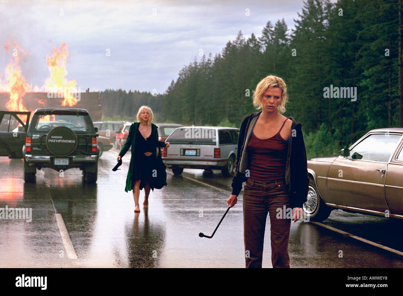 TRAPPED 2002 Columbia film with Courtney Love at left  and Charlize Theron Stock Photo