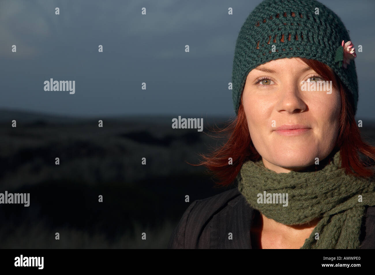 Knowing grin hi res stock photography and images Alamy