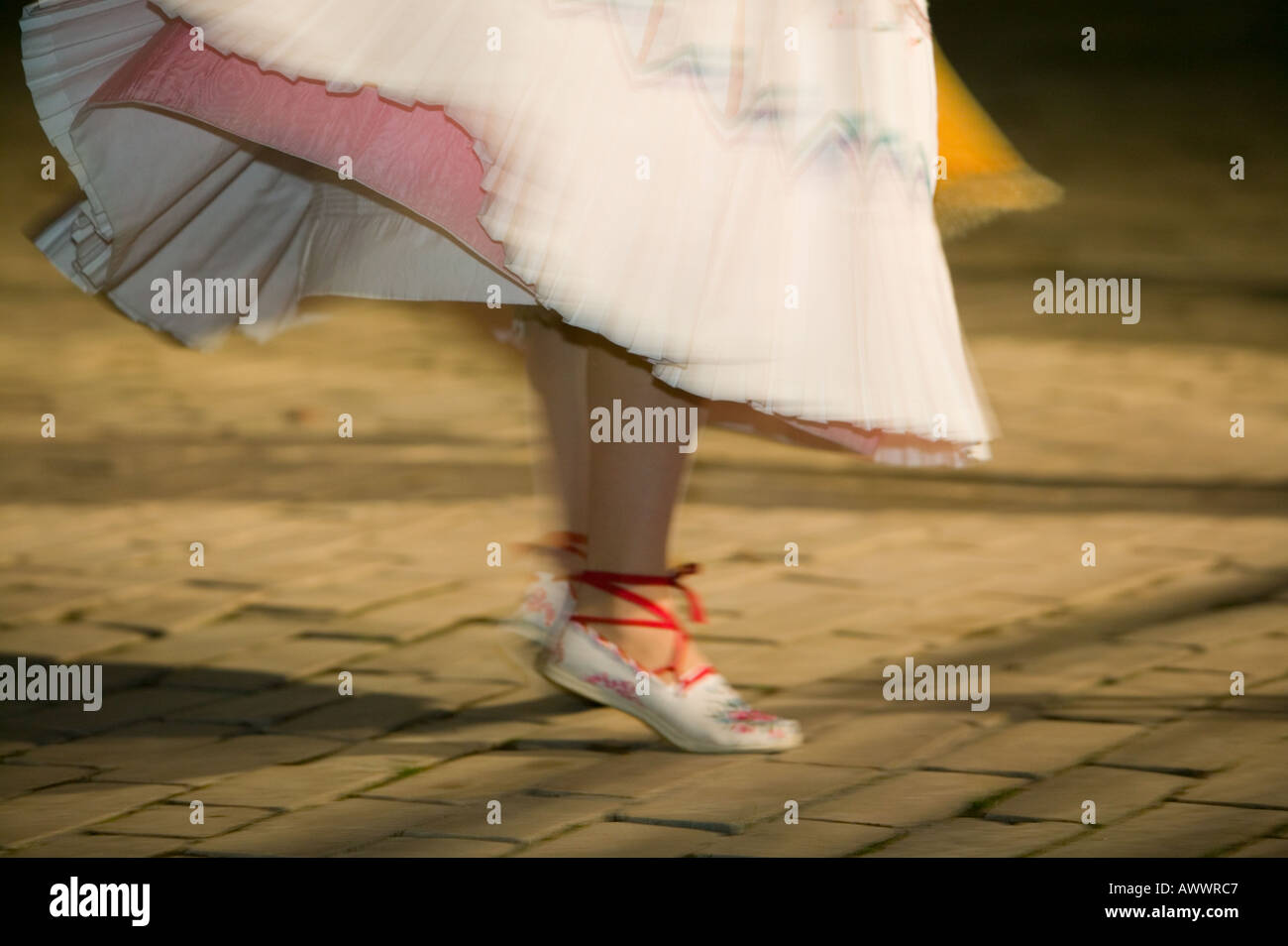 Basque people traditional dress hi-res stock photography and images - Alamy