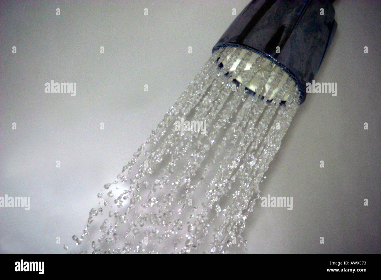 Steamy shower hires stock photography and images Alamy