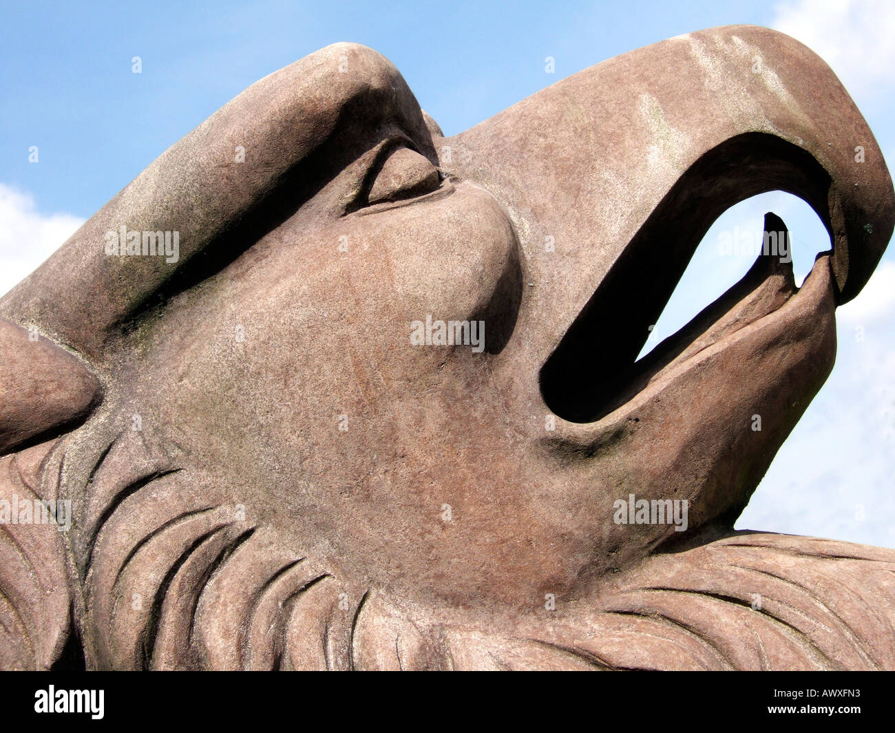 Griffin garden statue head Stock Photo Alamy