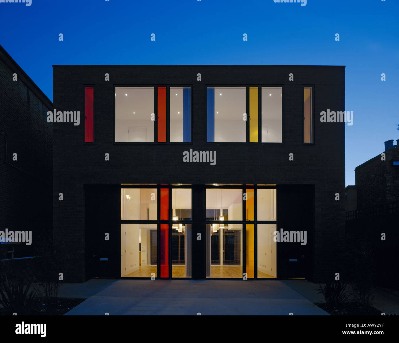 THE NAIL HOUSE, LONDON, UK Stock Photo Alamy