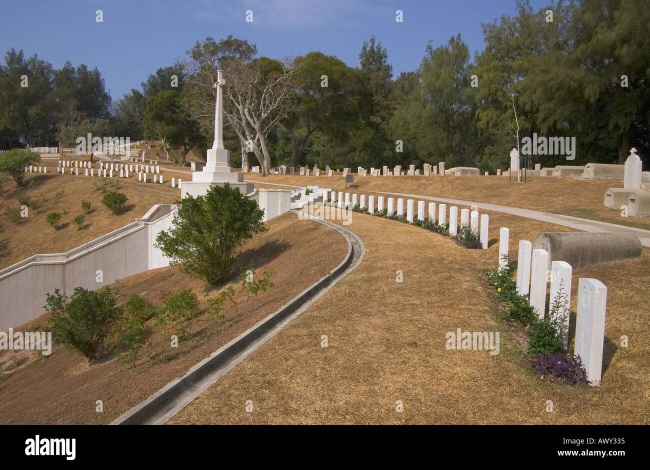 dh British army war memorial STANLEY HONG KONG Military graveyard tombstones historical japanese occupation far east history cemetery Stock Photo