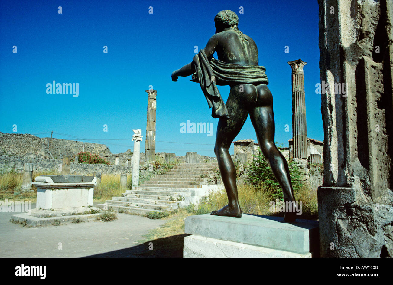 Temple apollo pompeii campania hi-res stock photography and images - Alamy