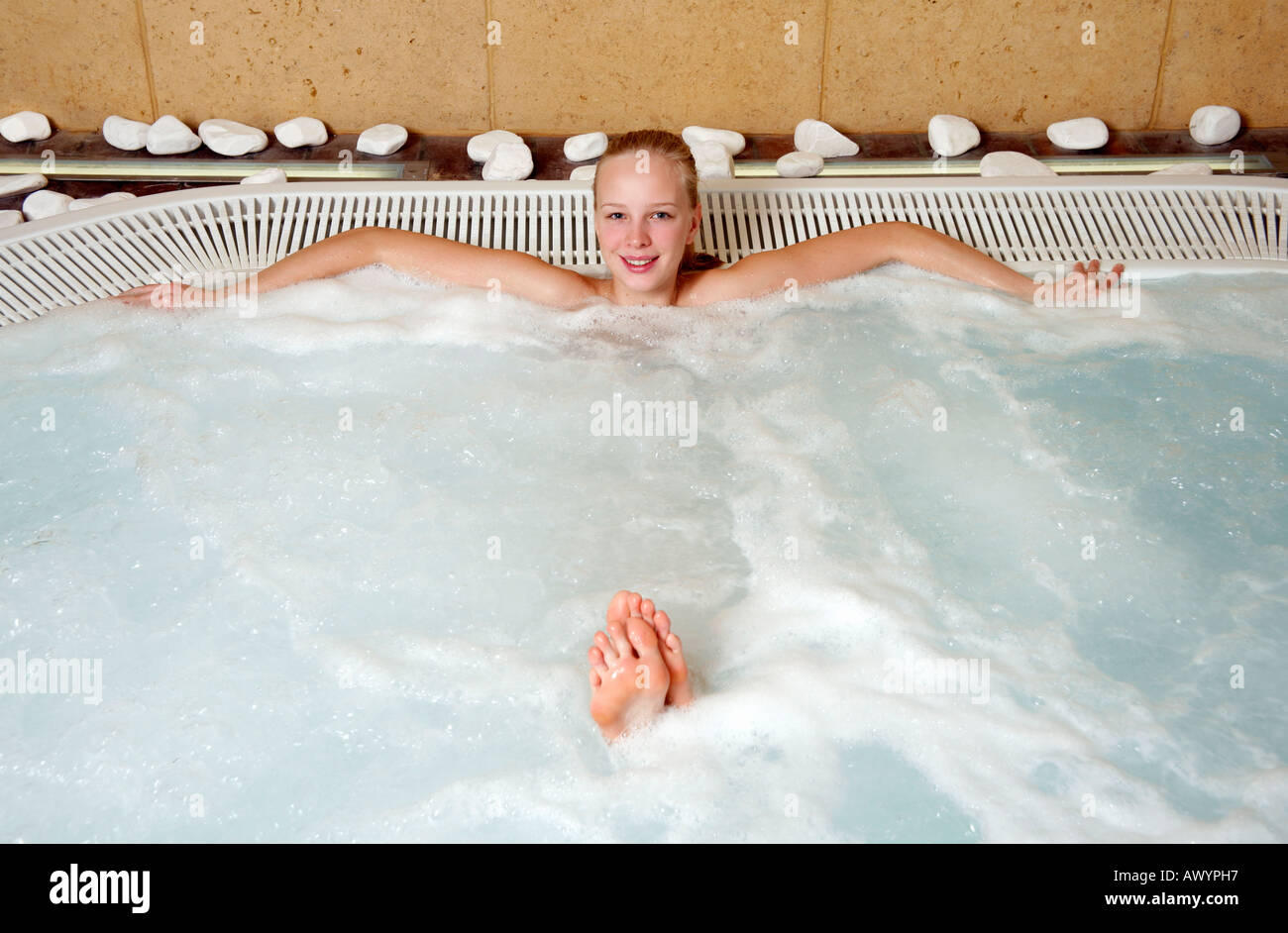 Bubble Bath In A Jacuzzi at Myron Avila blog