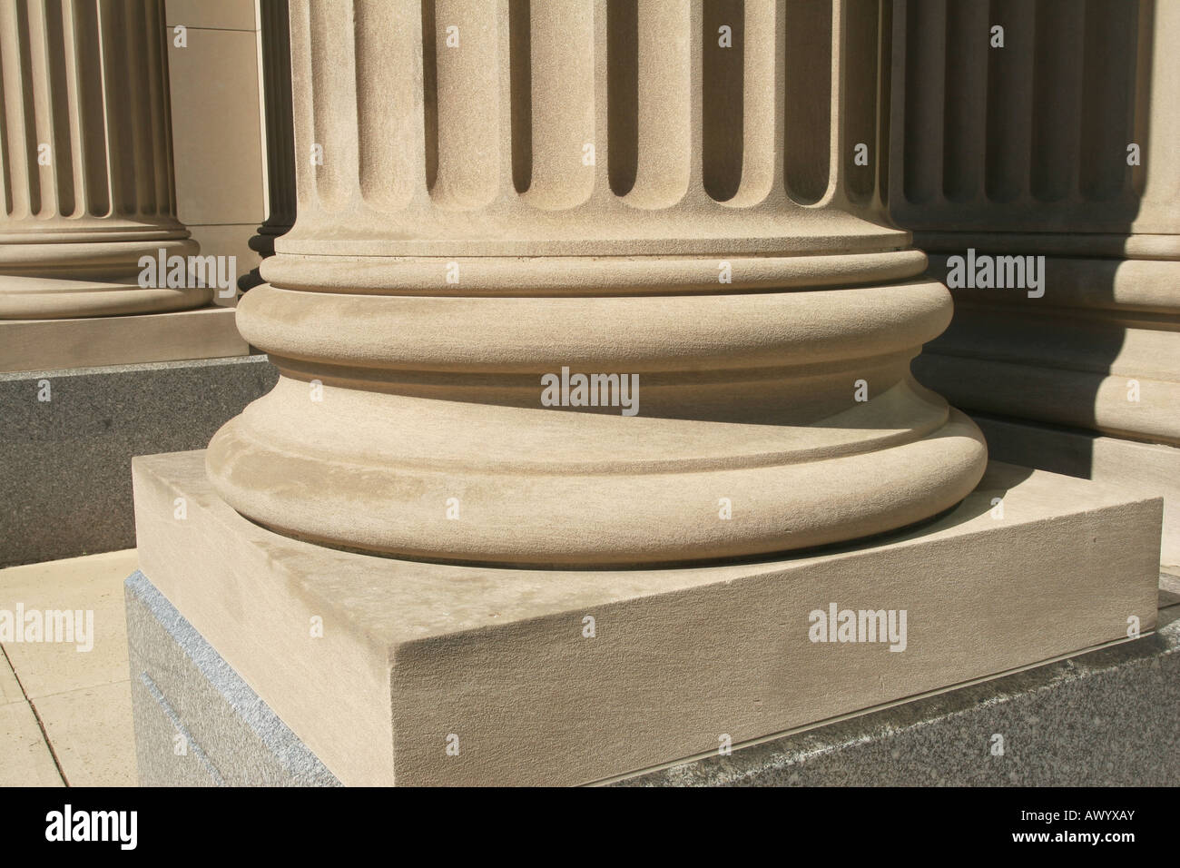 Fluted pillar hires stock photography and images Alamy