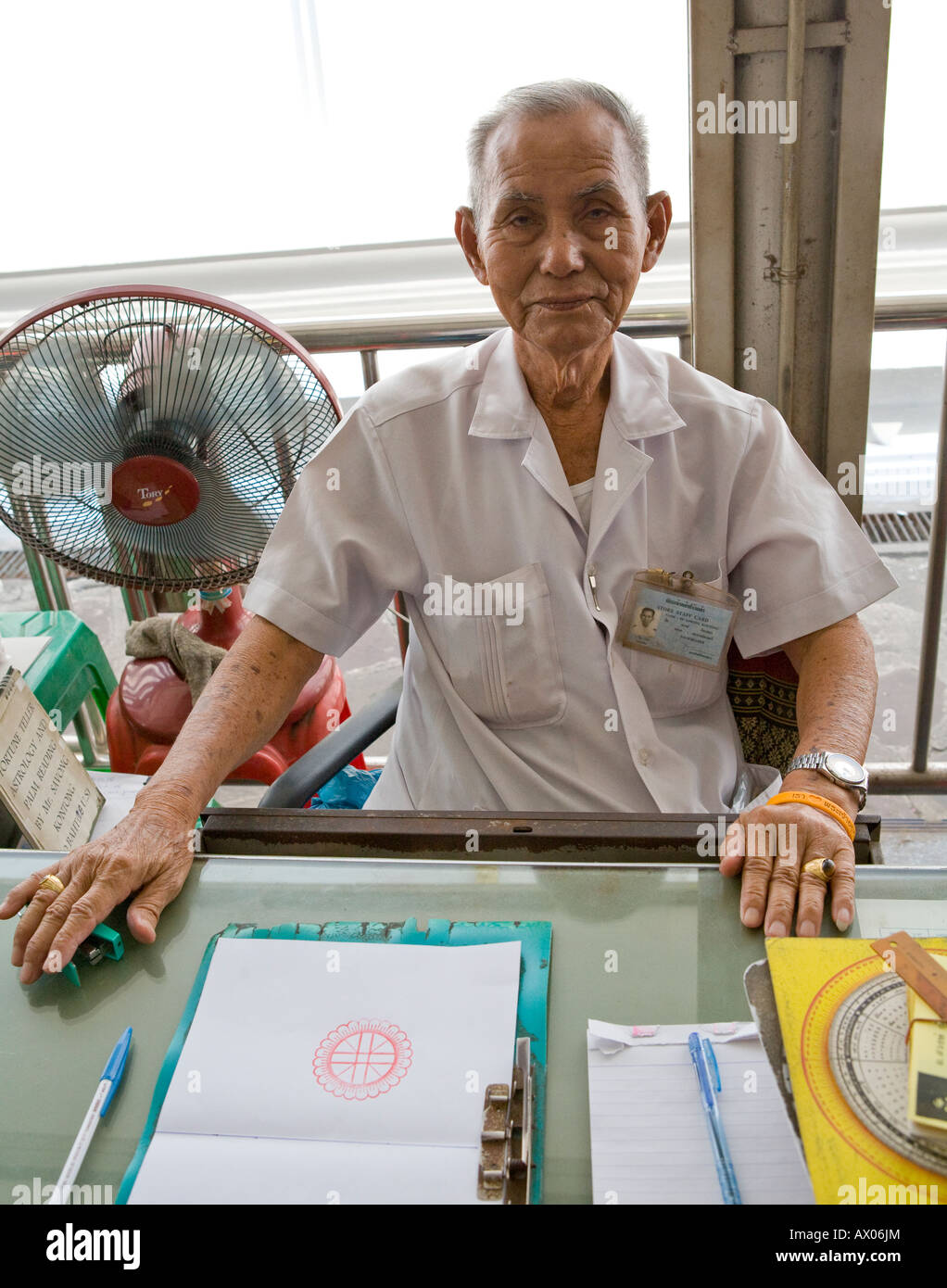 Fortune teller bangkok thailand hires stock photography and images Alamy