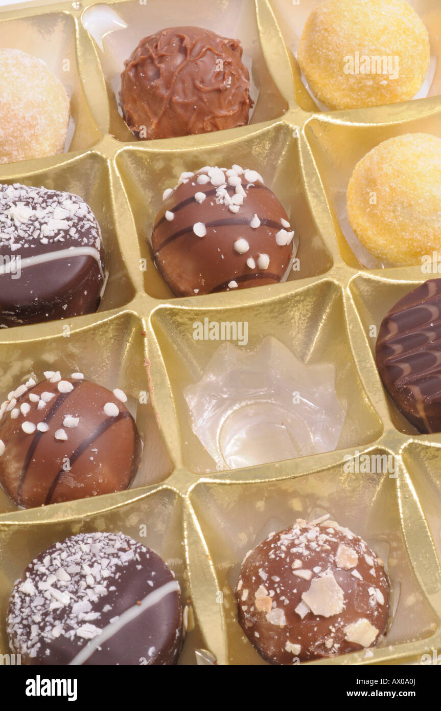 Schachteln pralinen hi-res stock photography and images - Alamy