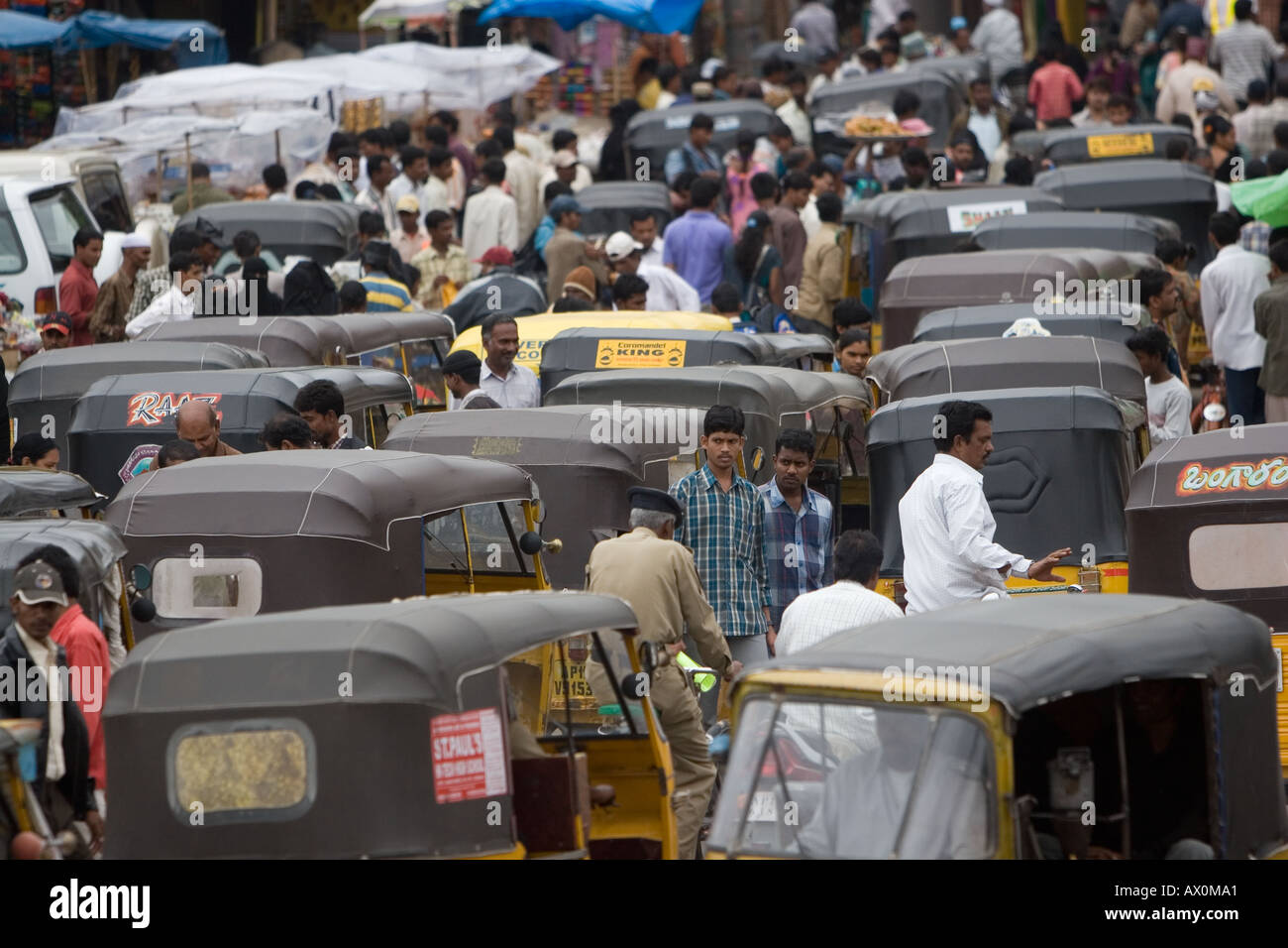 Traffic Jam In Hyderabad India Stock Photo Alamy traffic-jam-in-hyderabad-india-stock-photo-alamy