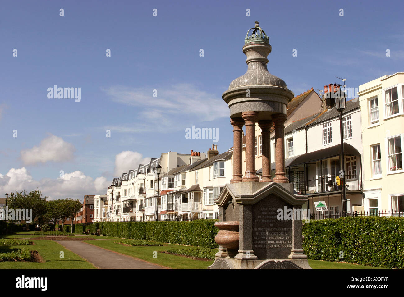 UK West Sussex Bognor Regis The Steyne and Jubilee fountain Stock Photo