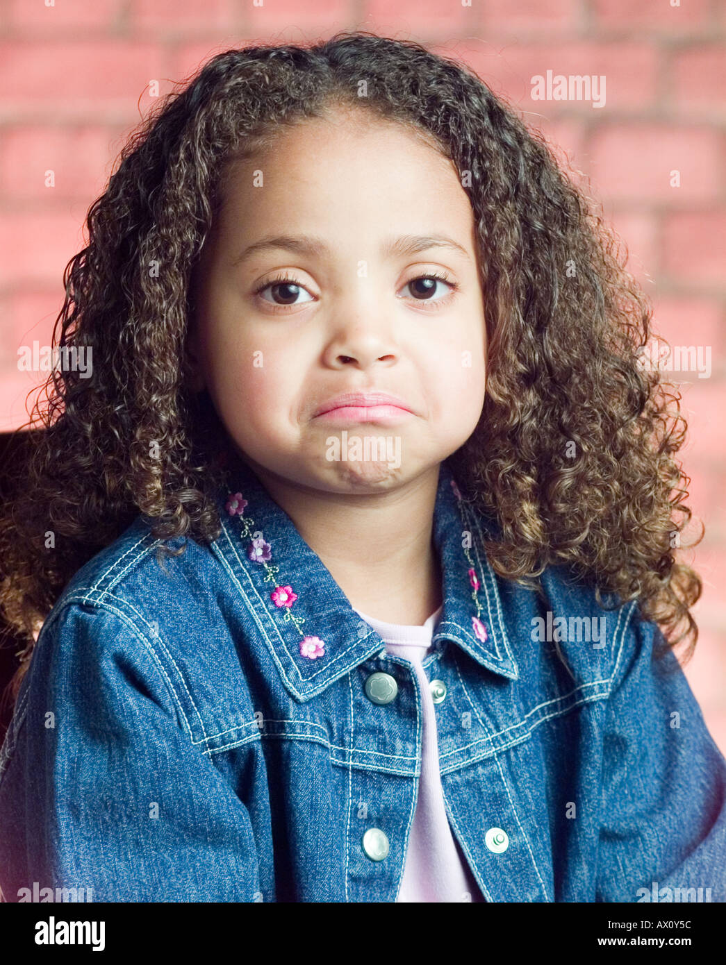 Portrait African American little girl Stock Photo - Alamy