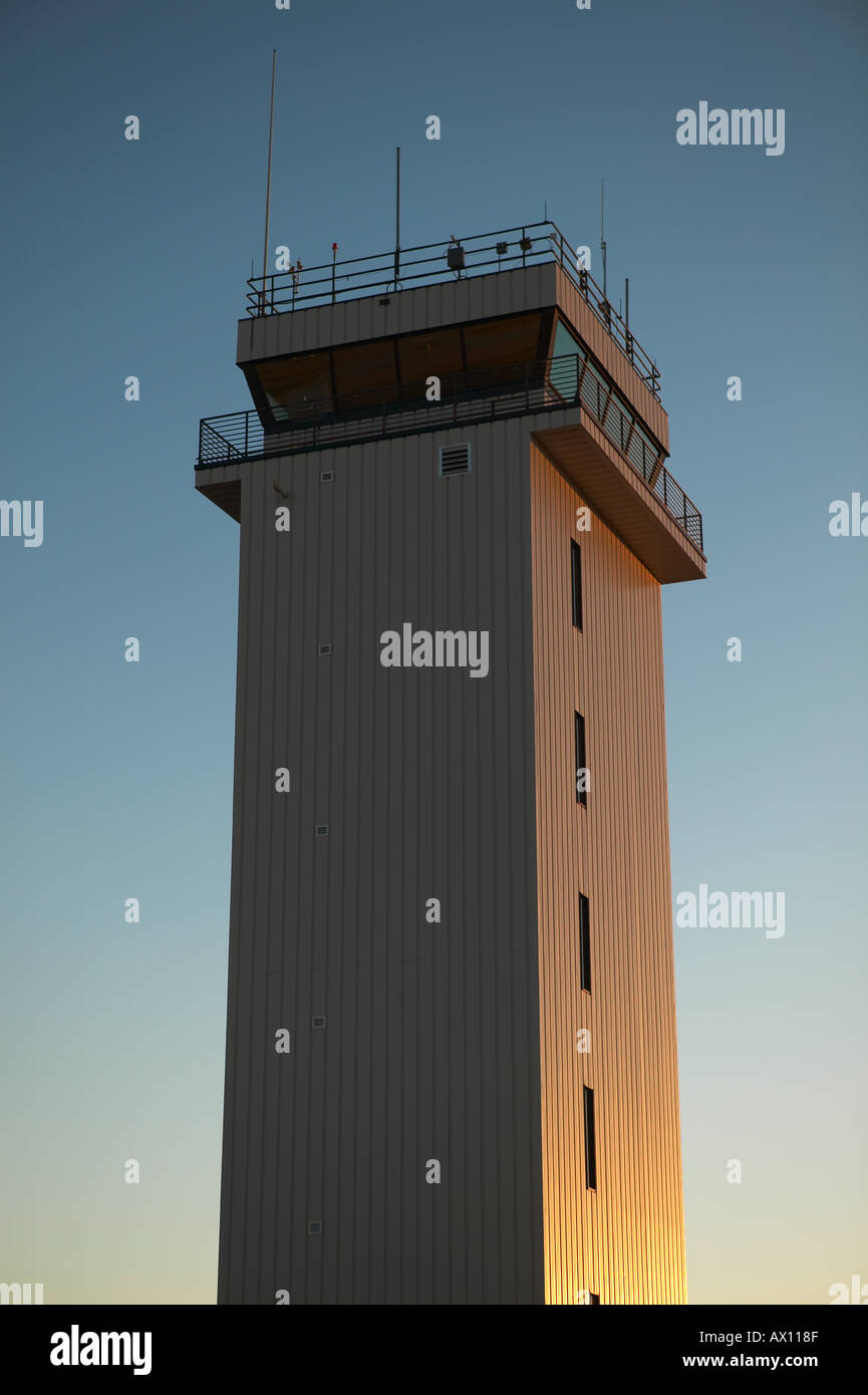 Airplanerunway hi-res stock photography and images - Alamy