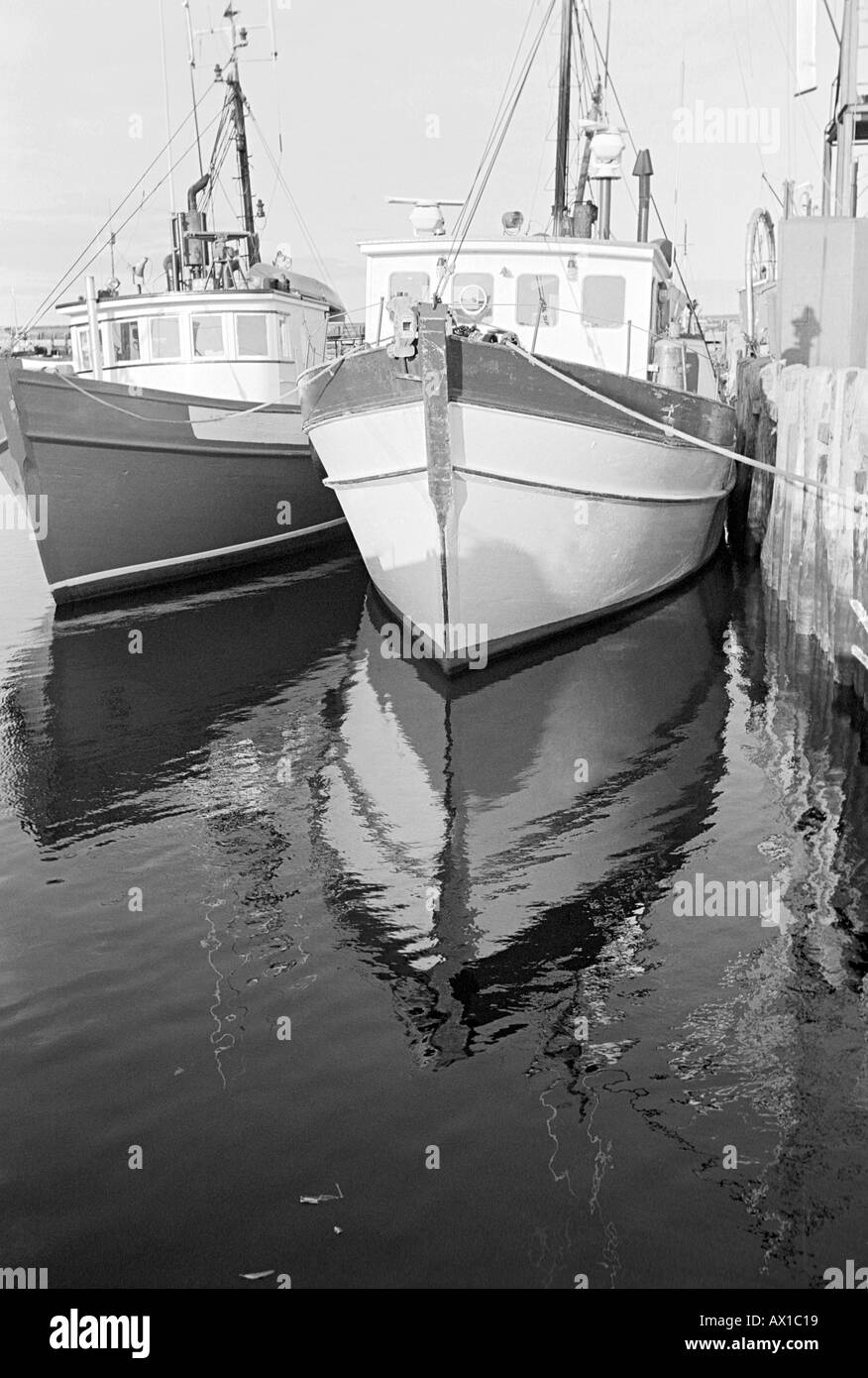 Commercial fishing boats Black and White Stock Photos & Images - Alamy