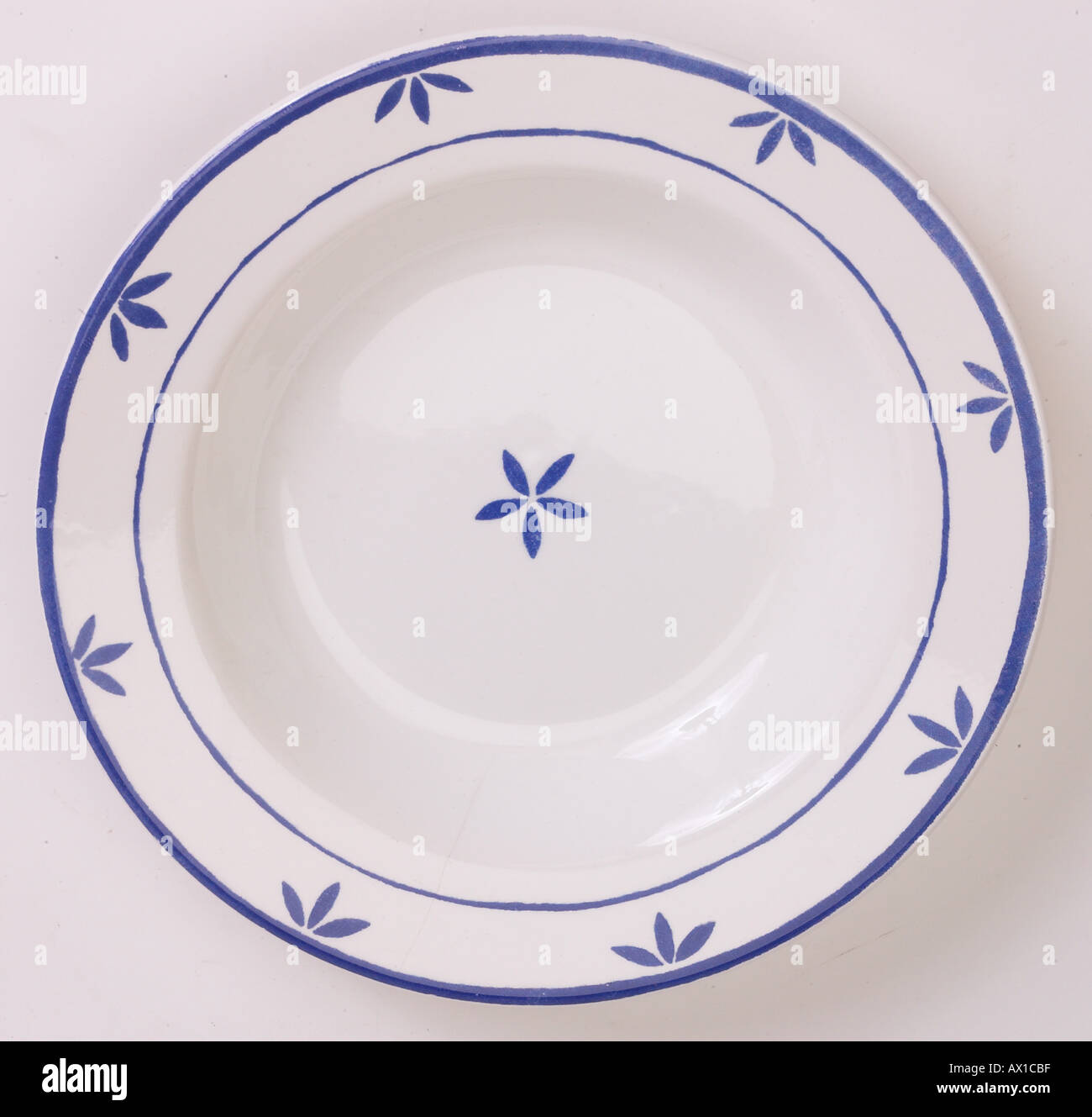 Blue and white china pattern hi res stock photography and images