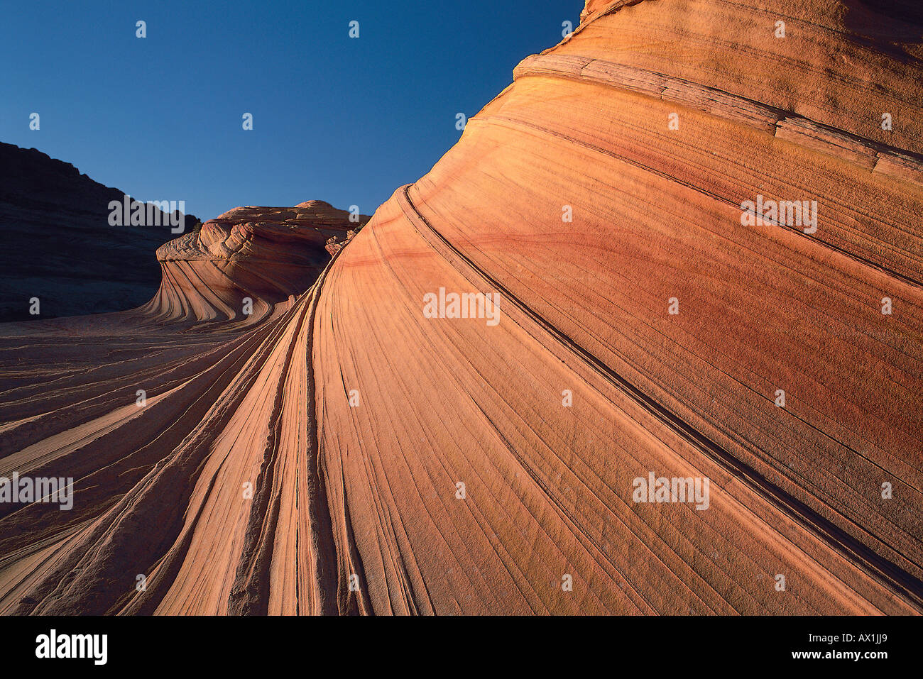 Rocky clifs hi-res stock photography and images - Alamy
