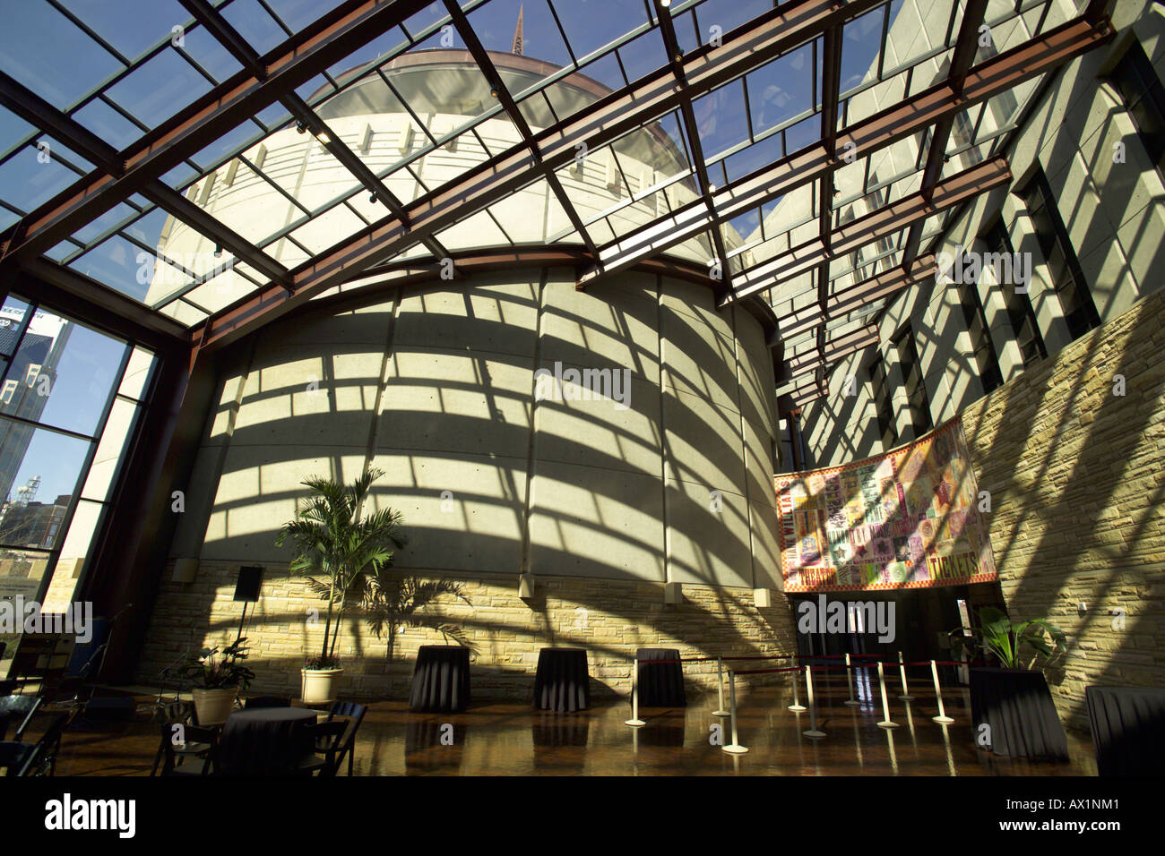 COUNTRY MUSIC HALL OF FAME AND MUSUEM, NASHVILLE, TENNESSE, USA Stock Photo