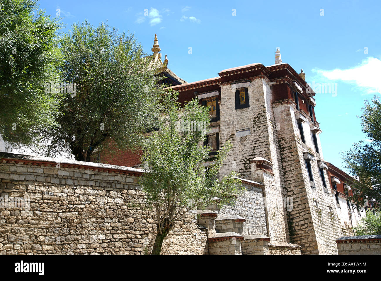 Monastery buildings at Drepung, monastery, Lhasa, Tibet Stock Photo