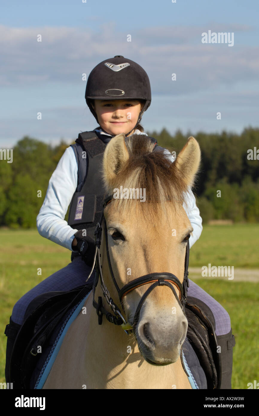 ladies riding hats