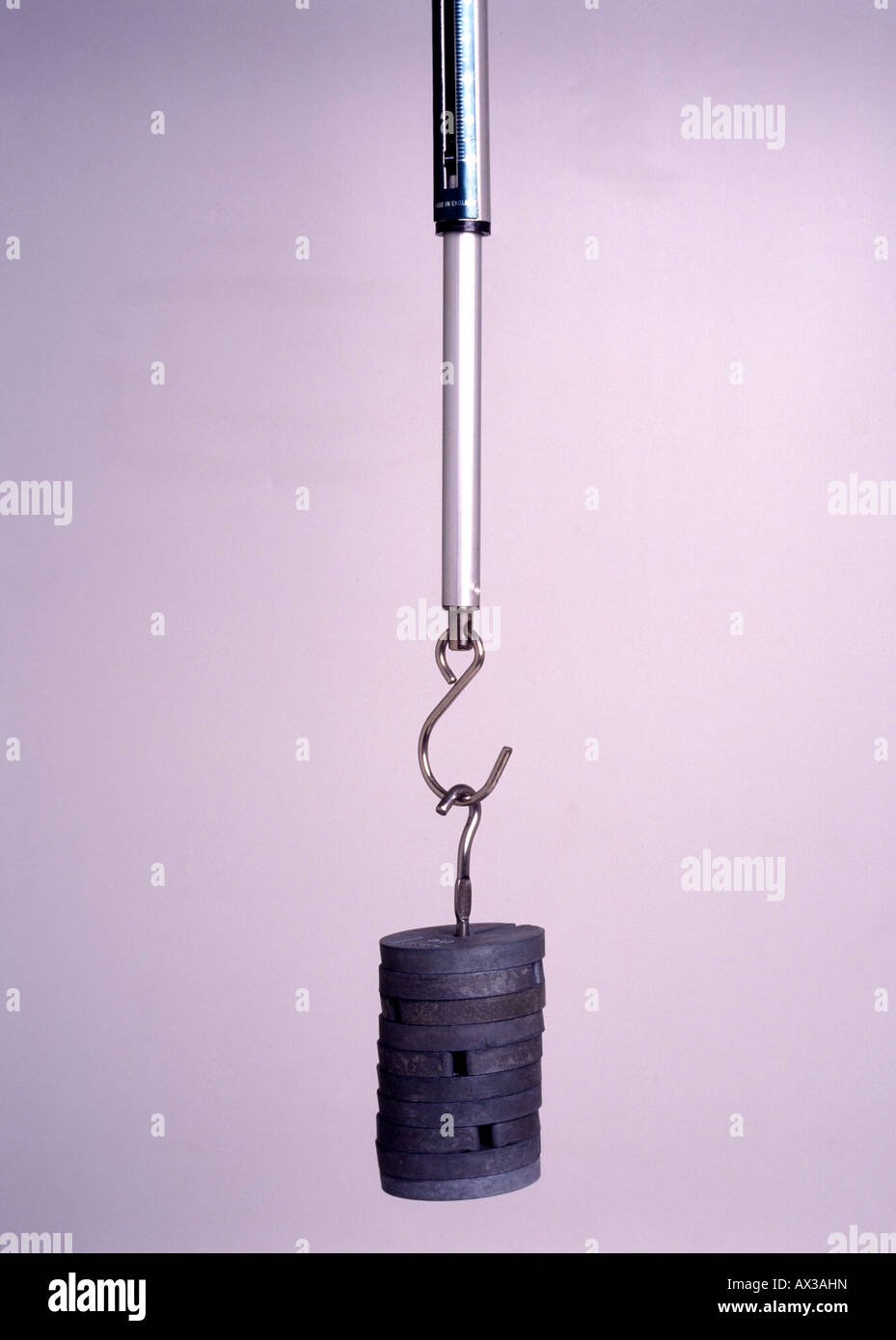 Spring balance scale hires stock photography and images Alamy