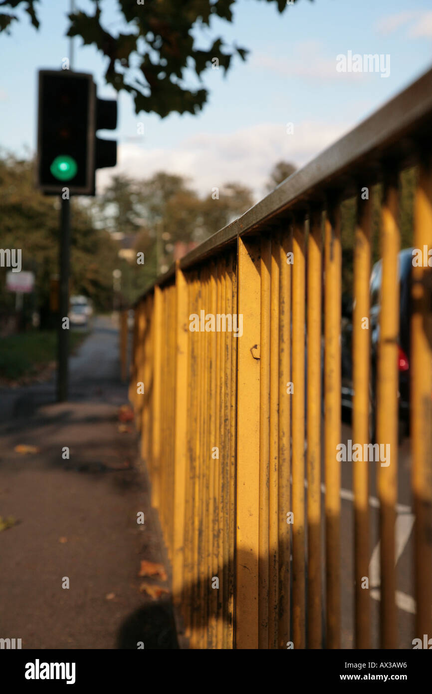 Pedestrian crossing traffic lights hi-res stock photography and images ...