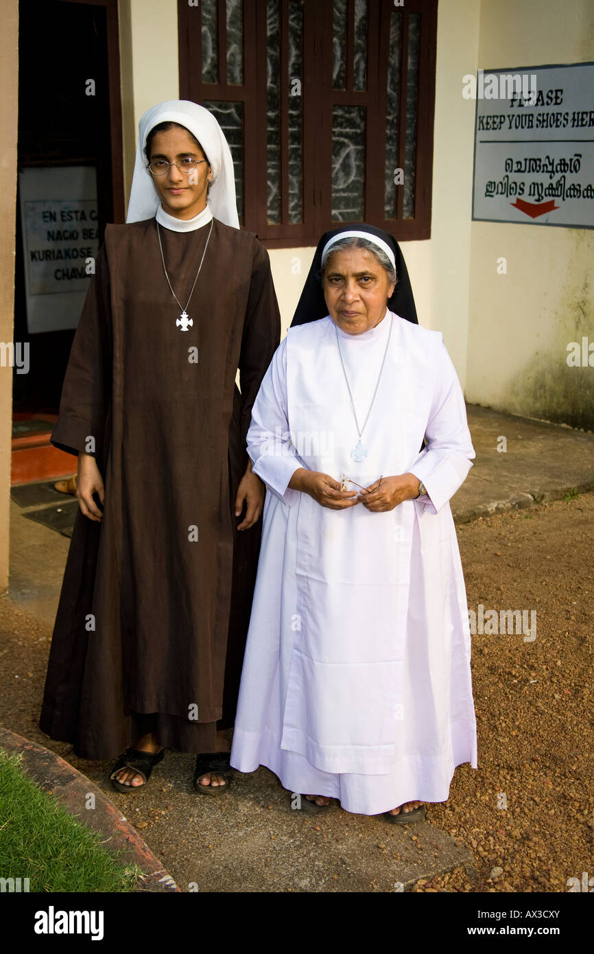 Kerala nuns hi-res stock photography and images - Alamy